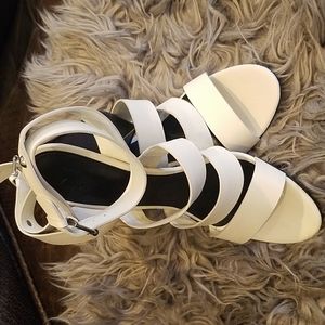 Marc Fisher size 8 1/2 white sandals w/ 3 inch heel - NEW